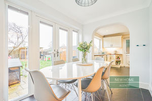 Photo 15- click for photo gallery